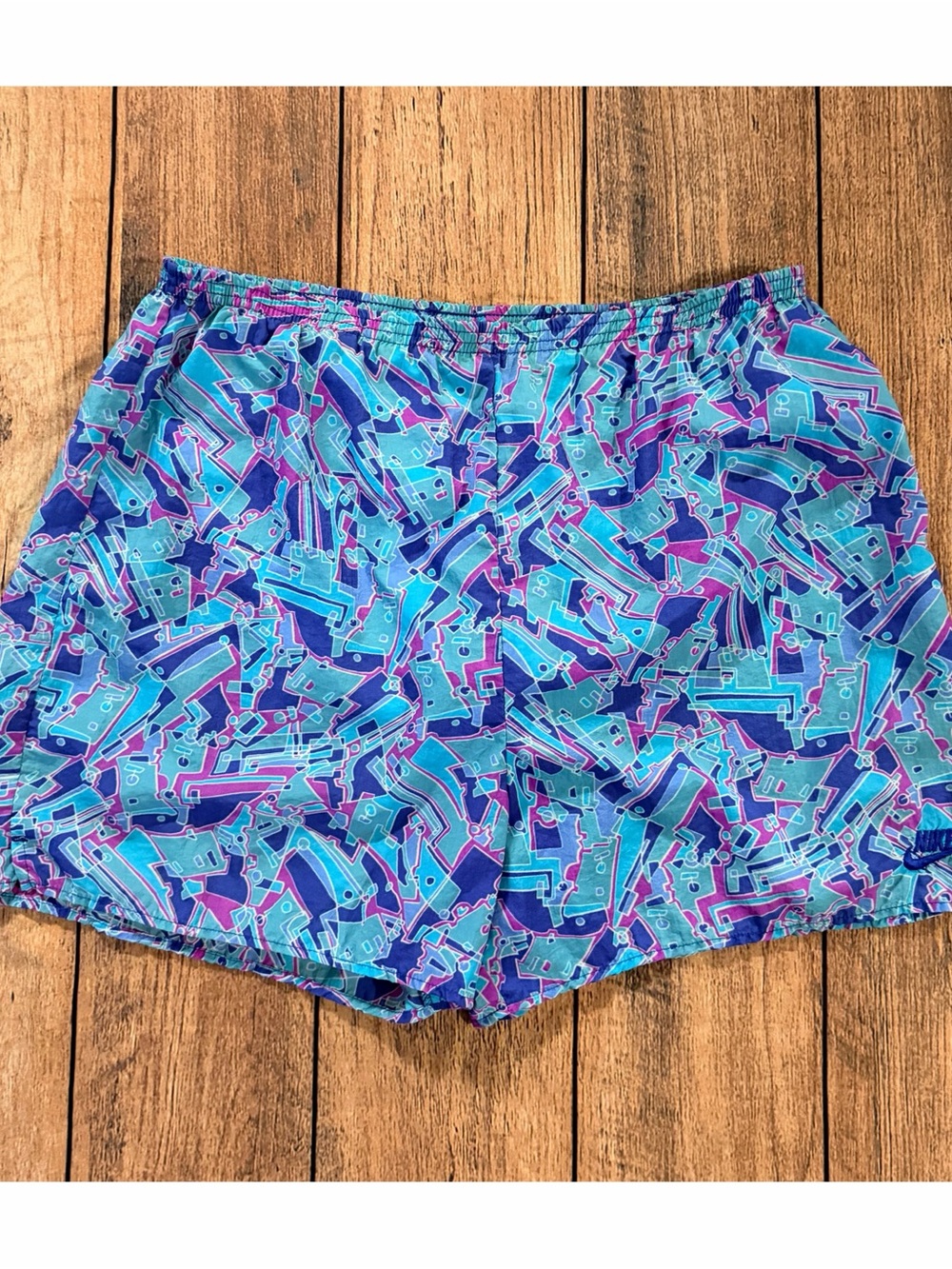 Size L Vintage Men’s Nike 80’s Print Swim Trunks
